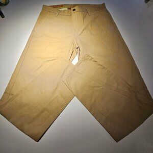 Docker's Men's Jeans/Khakis Men's 34 X 32